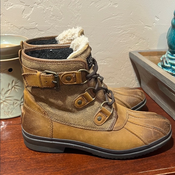 UGG Cecile Winter Duck Boots - Picture 7 of 12